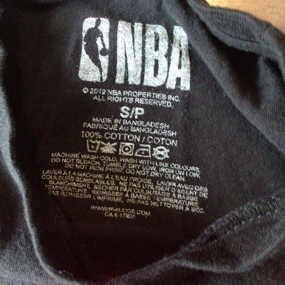 TORONTO Raptors 2019 NBA World Champions TShirt - Picture 3 of 5